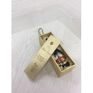 Подарочная коробка для алкоголя с логотипом из фанеры